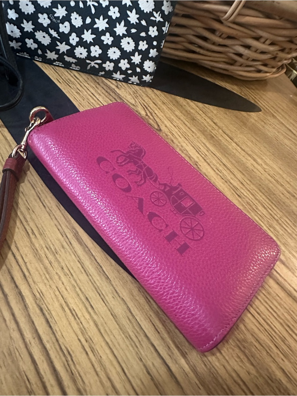 Reserved - Coach vintage wallet wristlets pinks and purple